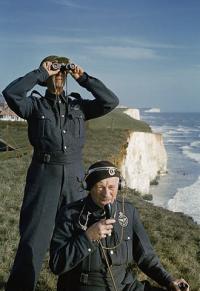 Two men of the Royal Observer Corps on a cliff top near Dover, 1943.