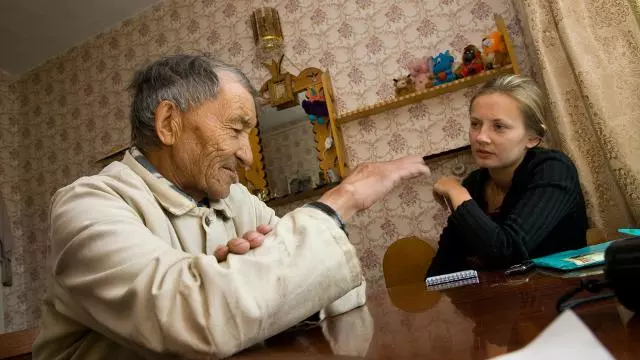 Photograph of ELAR researcher documenting endangered languages